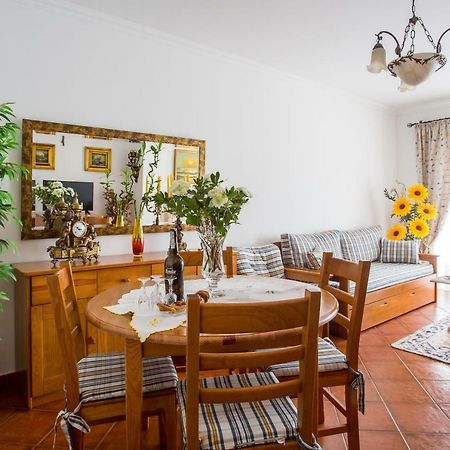 Elegant Sea View Apartment Nazaré Exterior foto