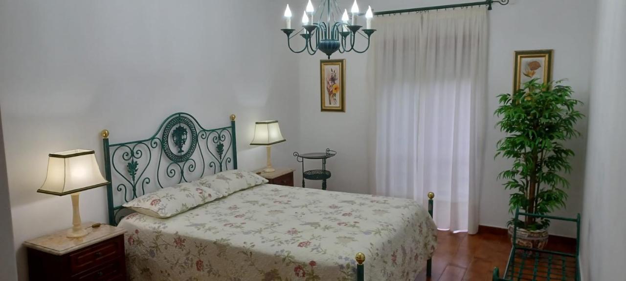 Elegant Sea View Apartment Nazaré Exterior foto